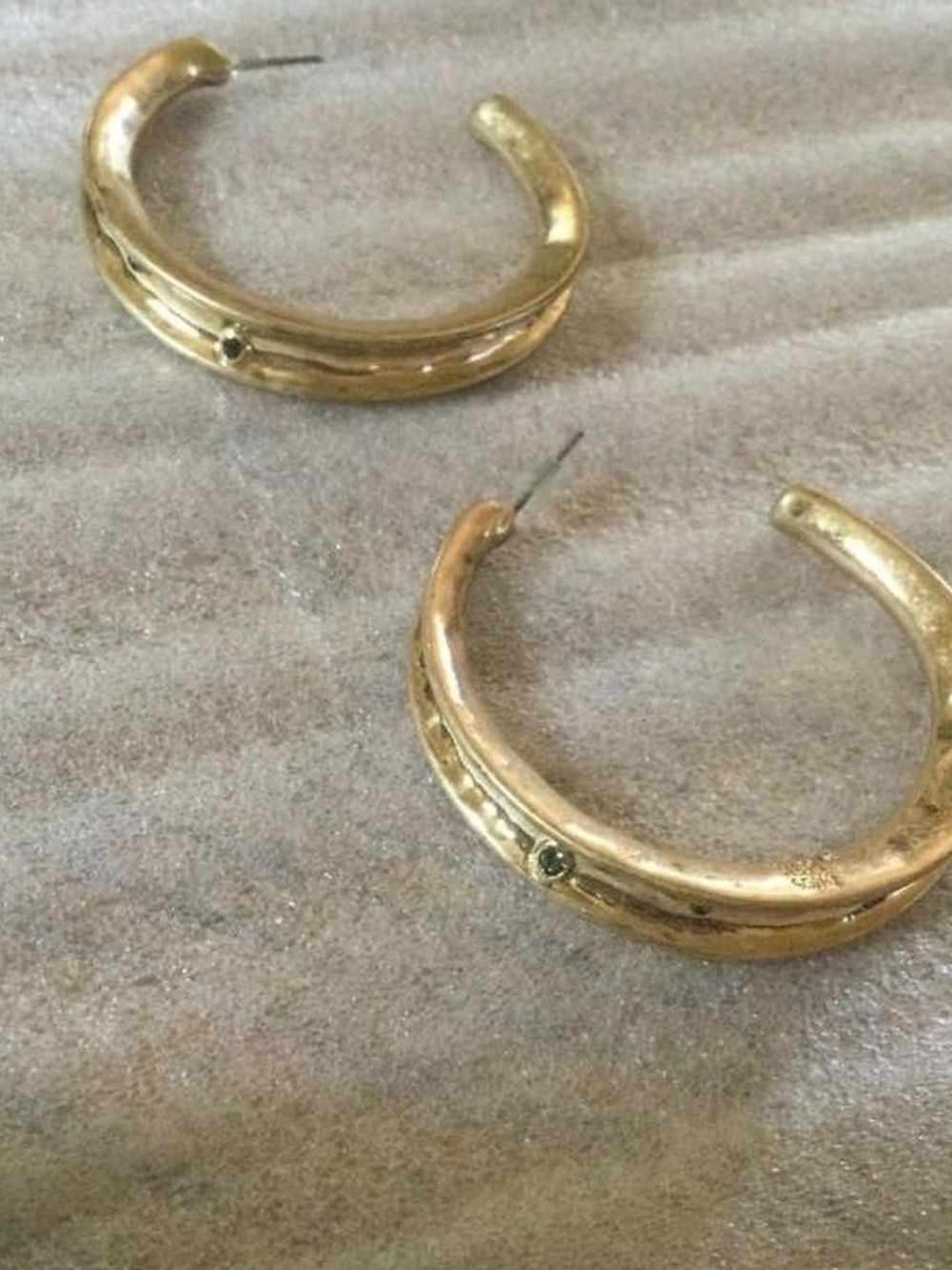 Robert Lee Morris Hoop Earrings - Picture 4 of 4
